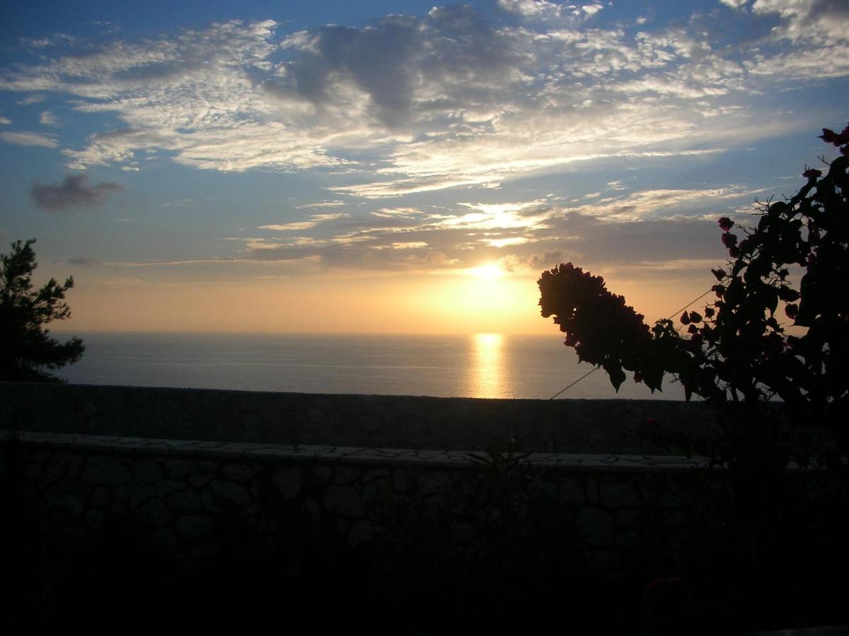 Deep Blue Villa Agios Nikitas Exterior photo